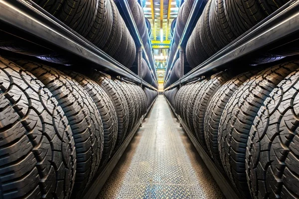 Signs Your Truck Tires Need Immediate Repair or Replacement in San Bernardino, CA Signs Your Truck Tires Need Immediate Repair or Replacement in San Bernardino, CA